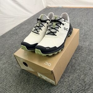 On Cloud Running Cloudventure Peak Sneakers Men's Size 8.5 White Leaf New In Box